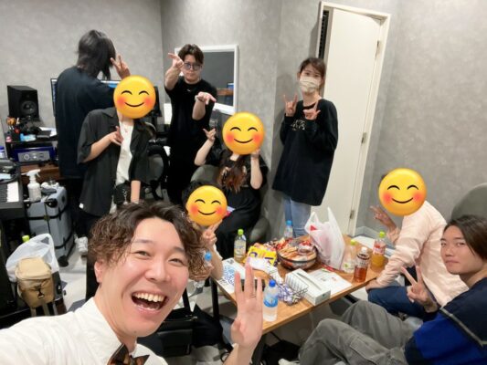 御茶ノ水周辺で初心者VTuberが歌ってみたを安心して録音する方法｜失敗しないレコーディングスタジオの選び方を解説